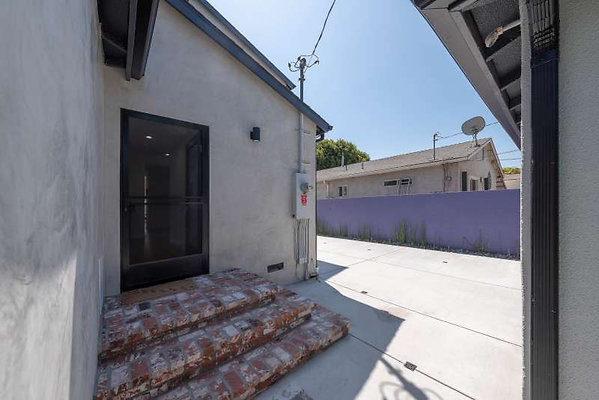 11588 patio 1
