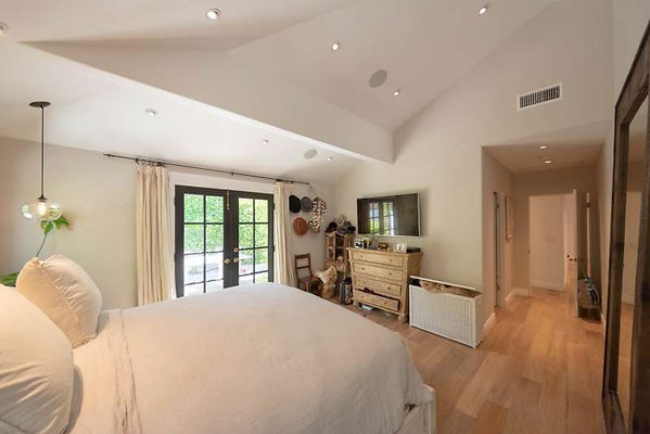 11550 bed 2