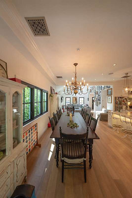 11550 dining 4