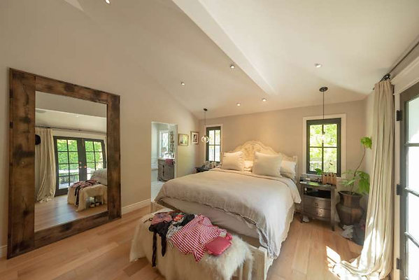 11550 bed 1