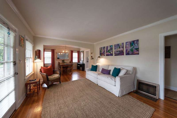 11035 living 2