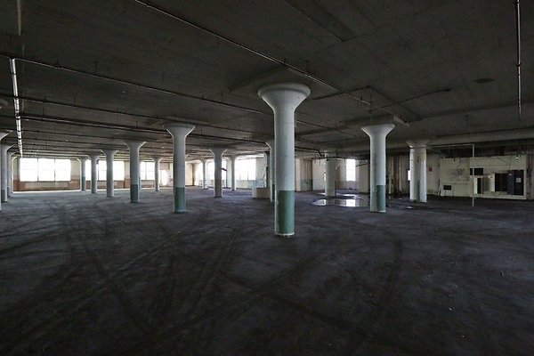 CapEquitySearsTower73