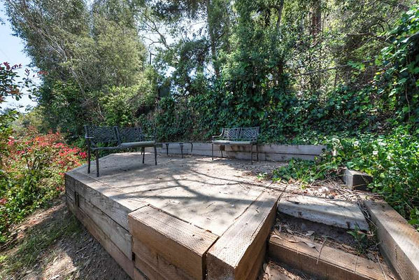 6458 patio 7