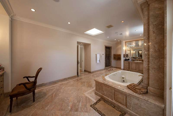 6458 bath 4
