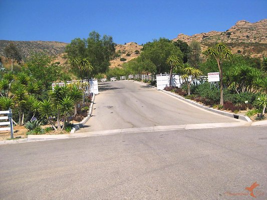 Roads 02 Main Gate