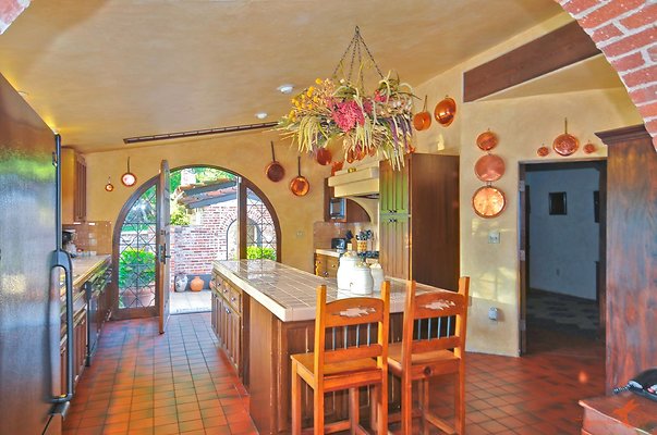Sitting Bull 39 Kitchen