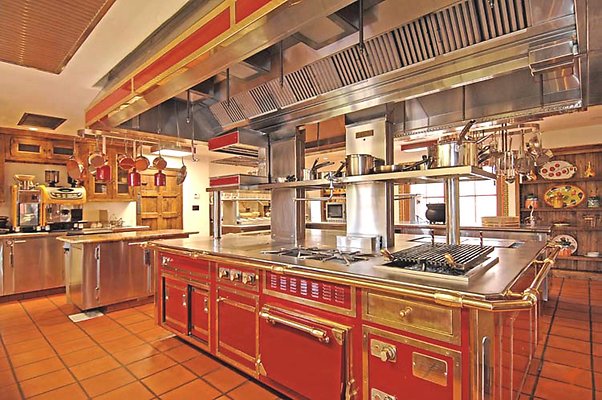 Villa 42 Kitchen