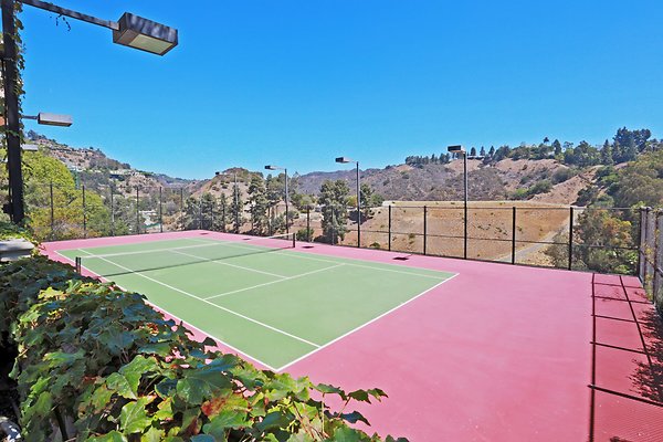 UNIVERSAL-9564-BH-137