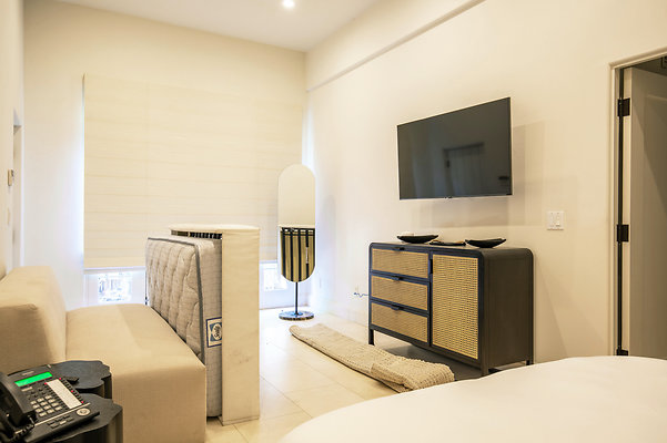 UNIVERSAL-D333-BH-96