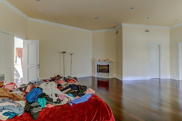 UNIVERSAL-A694-CHW-97