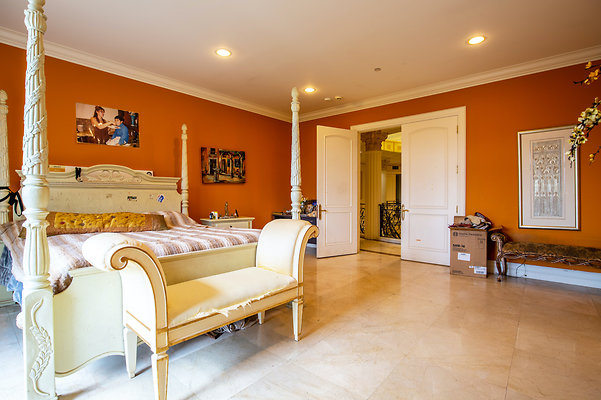 UNIVERSAL-D168-BW-69