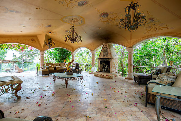 UNIVERSAL-D168-BW-106