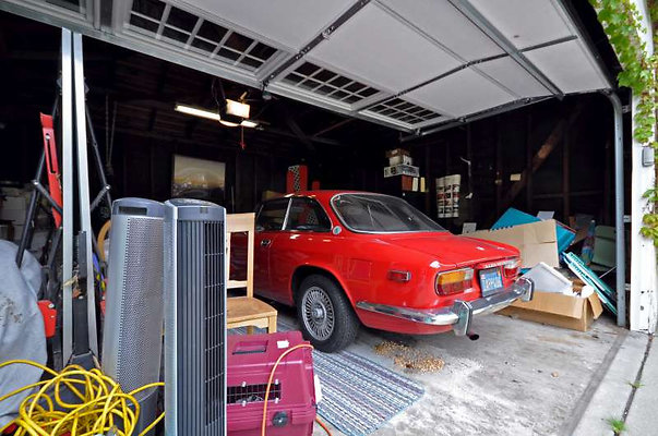 8793 garage 1
