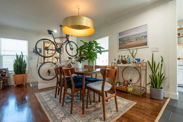 12363 dining 3