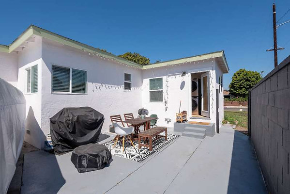 12363 patio 2
