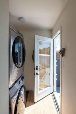 12363 laundry 1