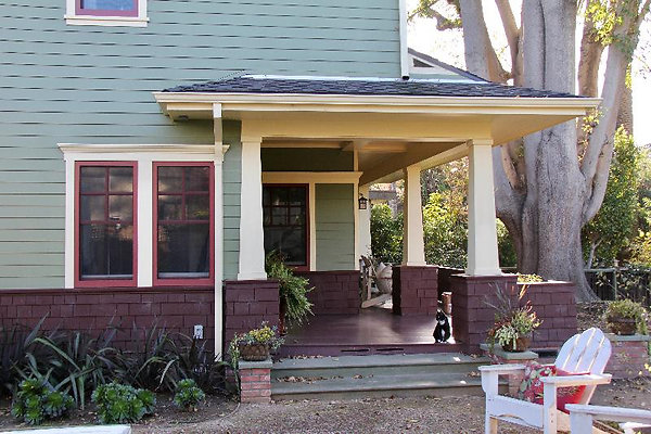 3311 porch 4