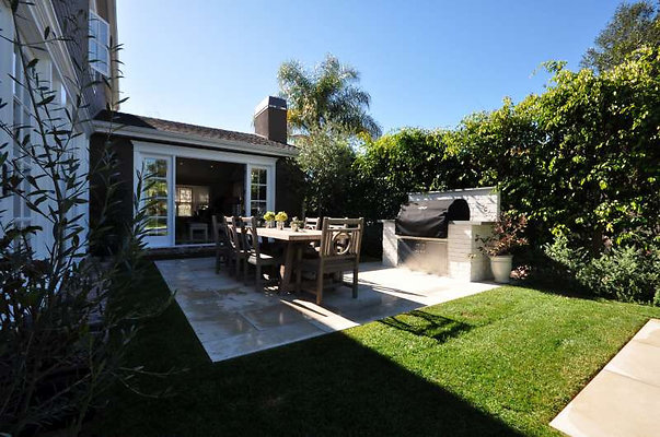 9210 patio 2