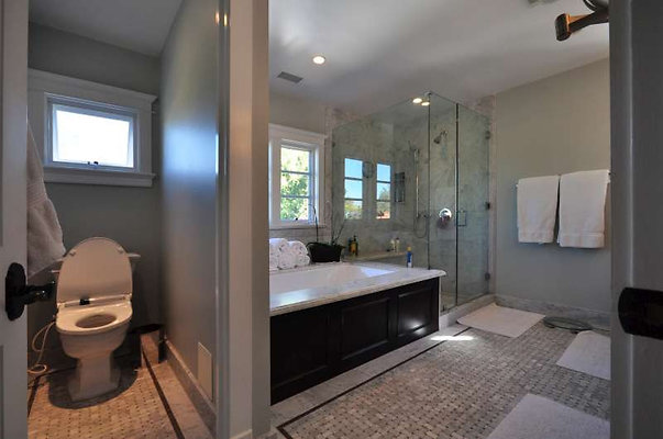 9210 bath 1
