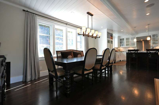 9210 dining 1