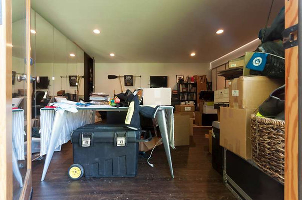 10194 garage 5