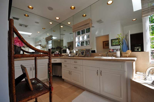8727 bath 1