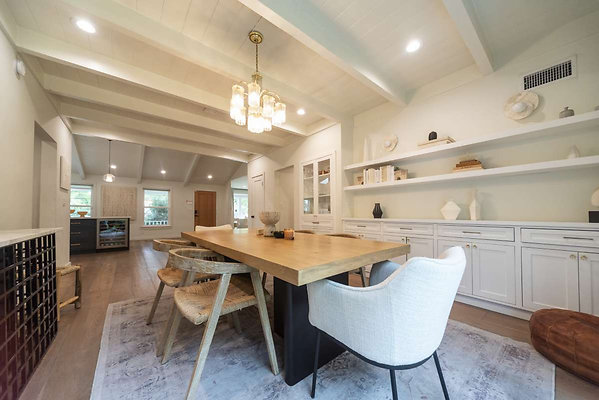 13387 dining 1