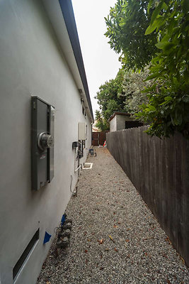 13387 side 1
