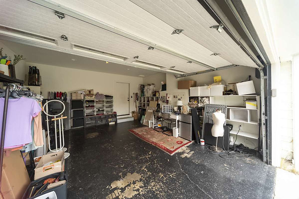 13387 garage 3