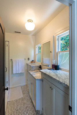 12896 bath 1