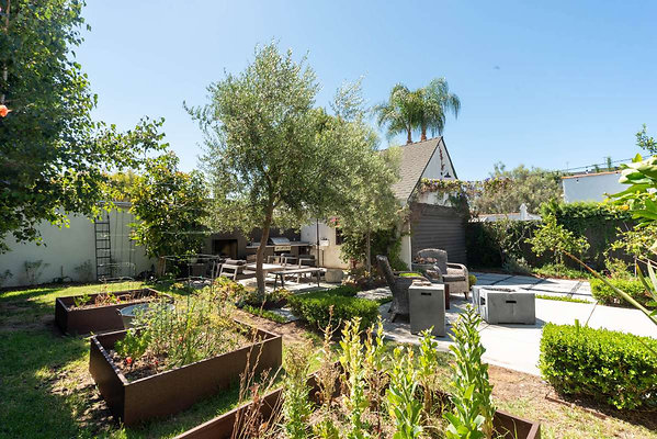 12896 garden 1