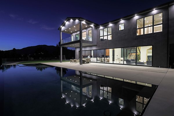 Hilltop Estate 4422