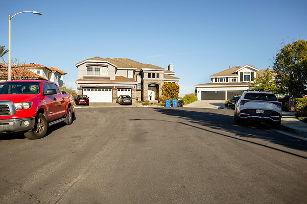 UNIVERSAL-D446-WEST HILLS-3