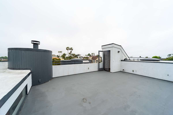 2538 balcony 4