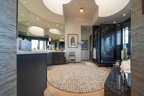 2538 bath 1