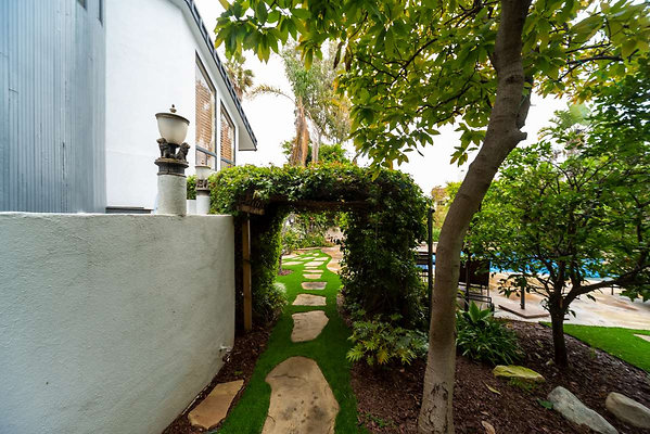 2538 garden 2