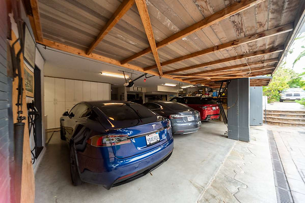 2538 garage 3
