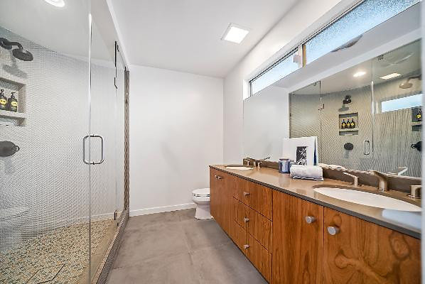 13410 bath 1