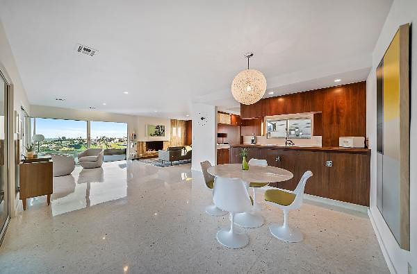 13410 dining 1