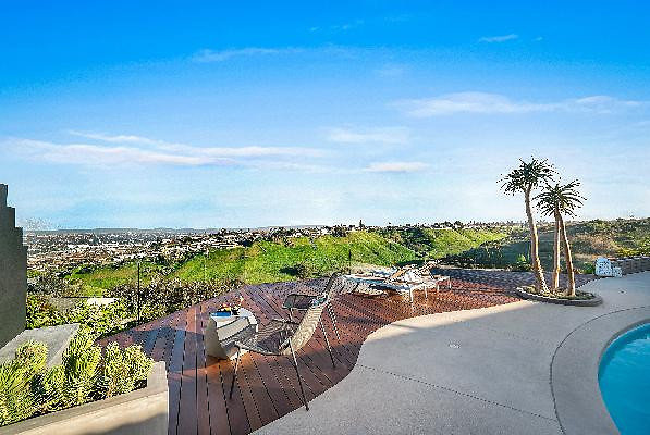 13410 patio 1