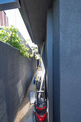 9447 side 1
