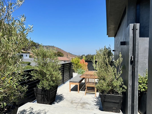 9447 porch 2