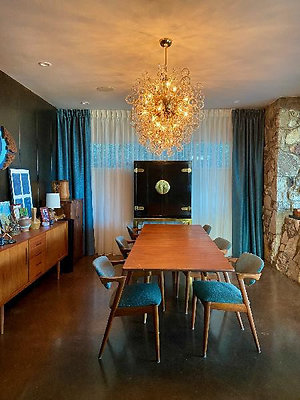 8343 dining 3