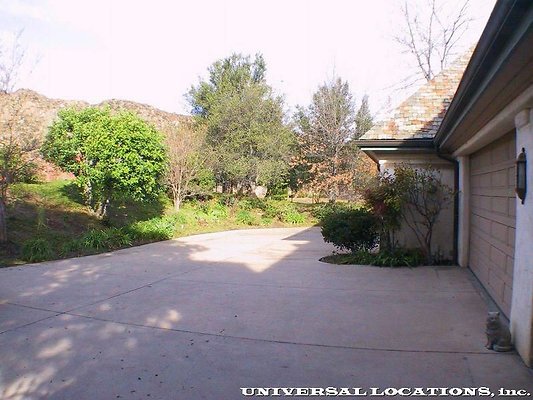 UNIVERSAL-6845-CW-12