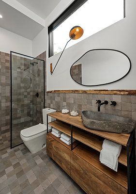 13597 bath 5