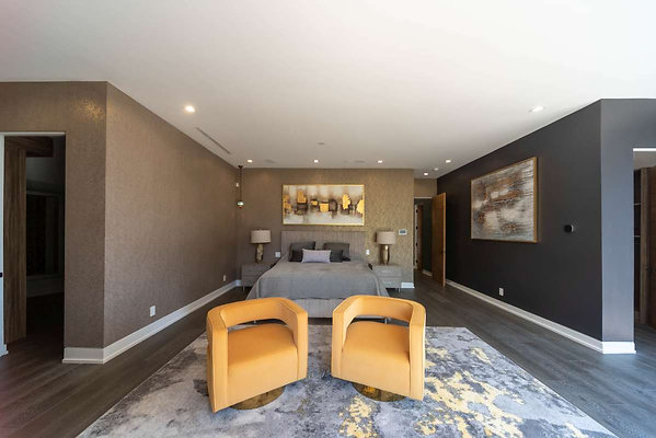 12801 bed 4