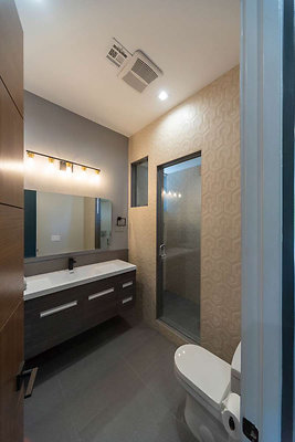 12801 bath 6