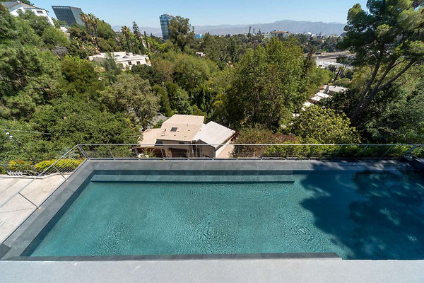 12801 pool 5