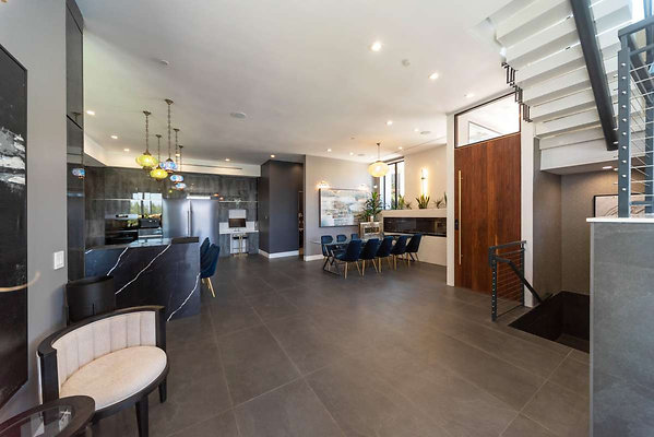 12801 dining 4