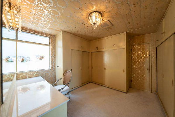 12484 dressing 1